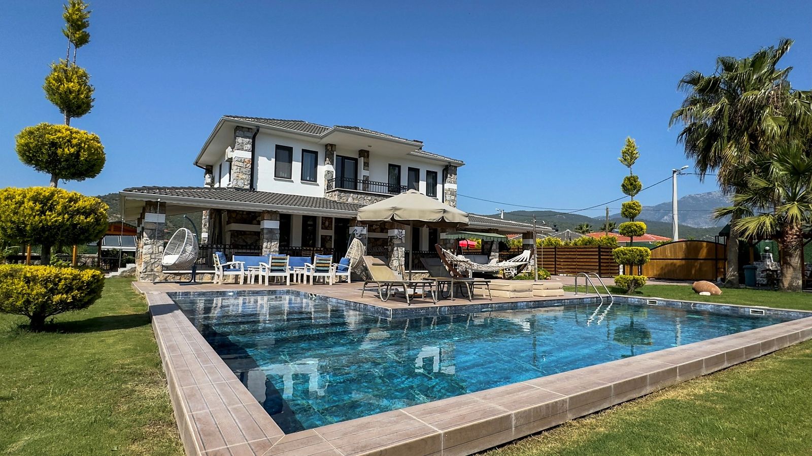 Villa
