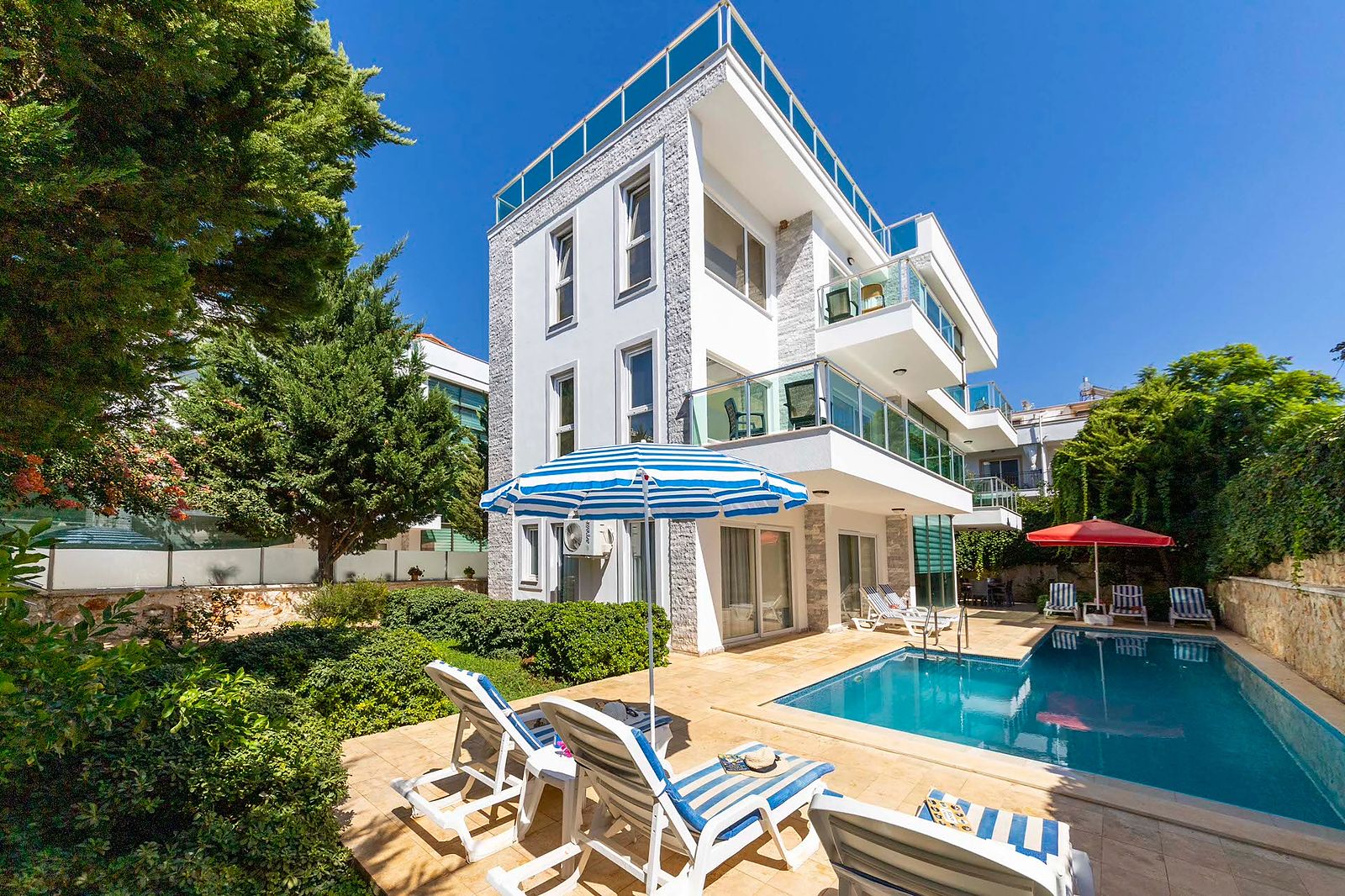 Villa