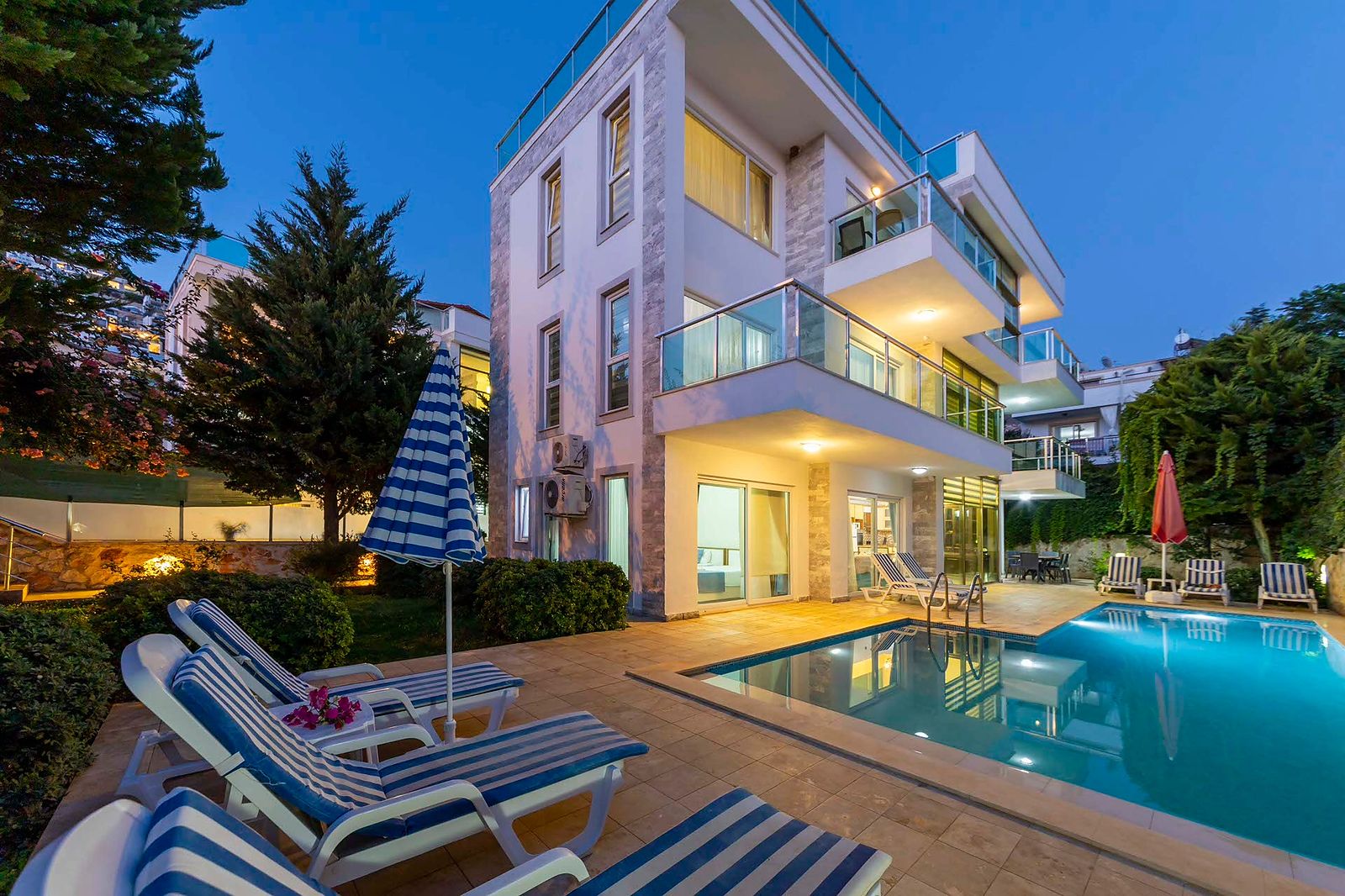 Villa