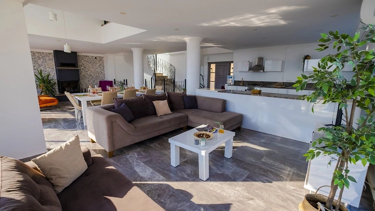 Villa
