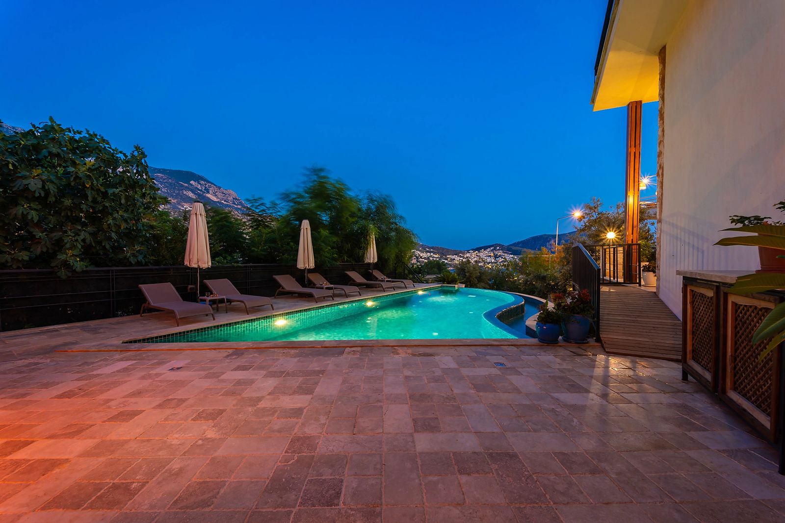 Villa