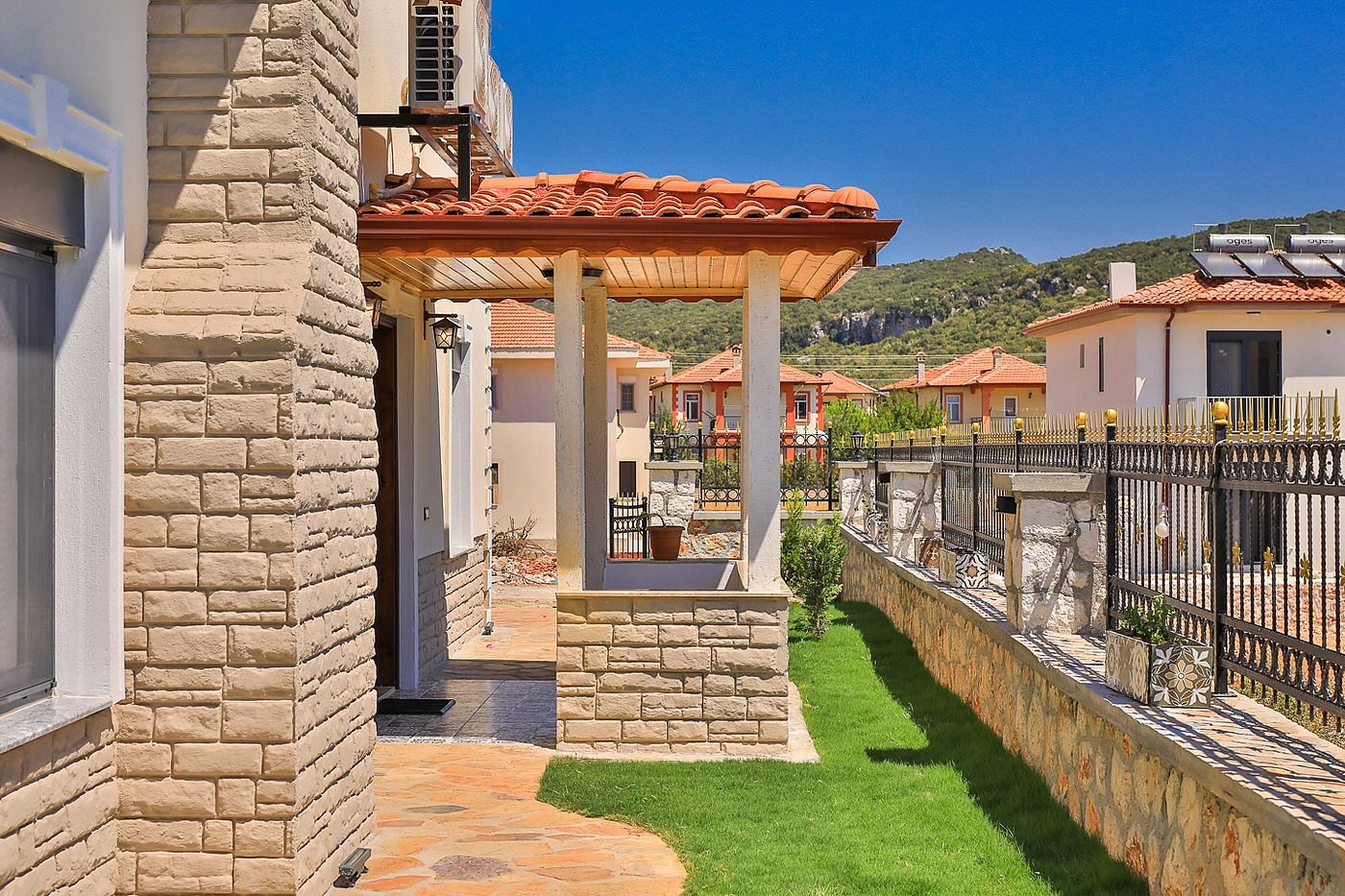 Villa