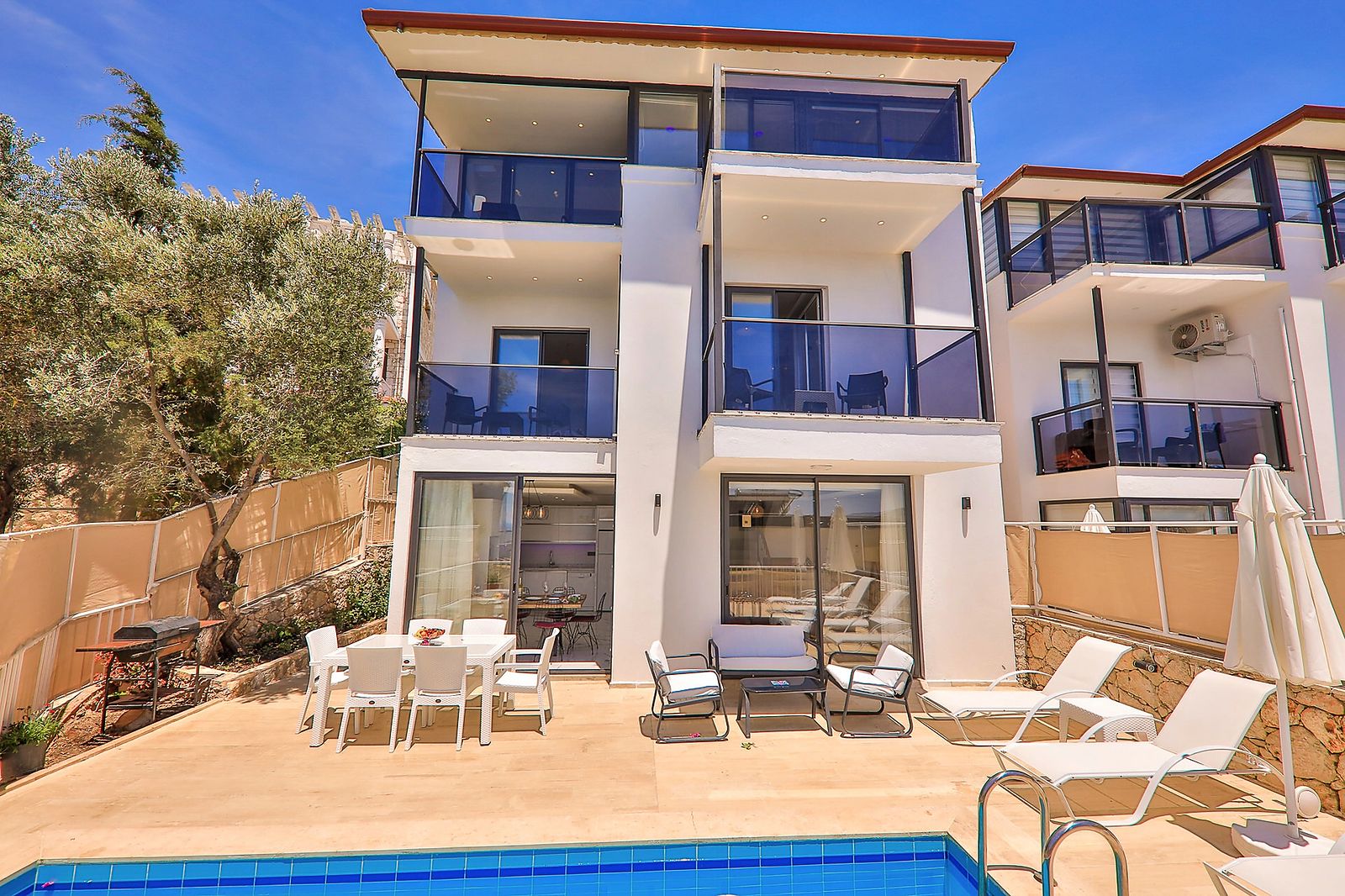 Villa