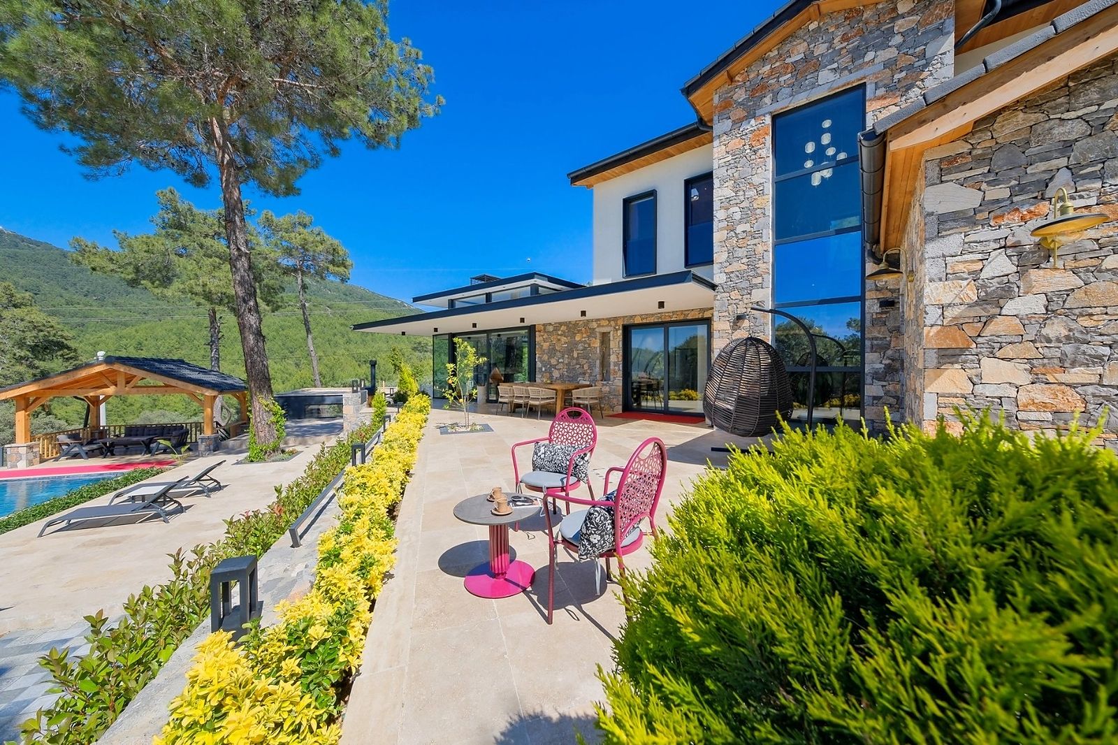 Villa