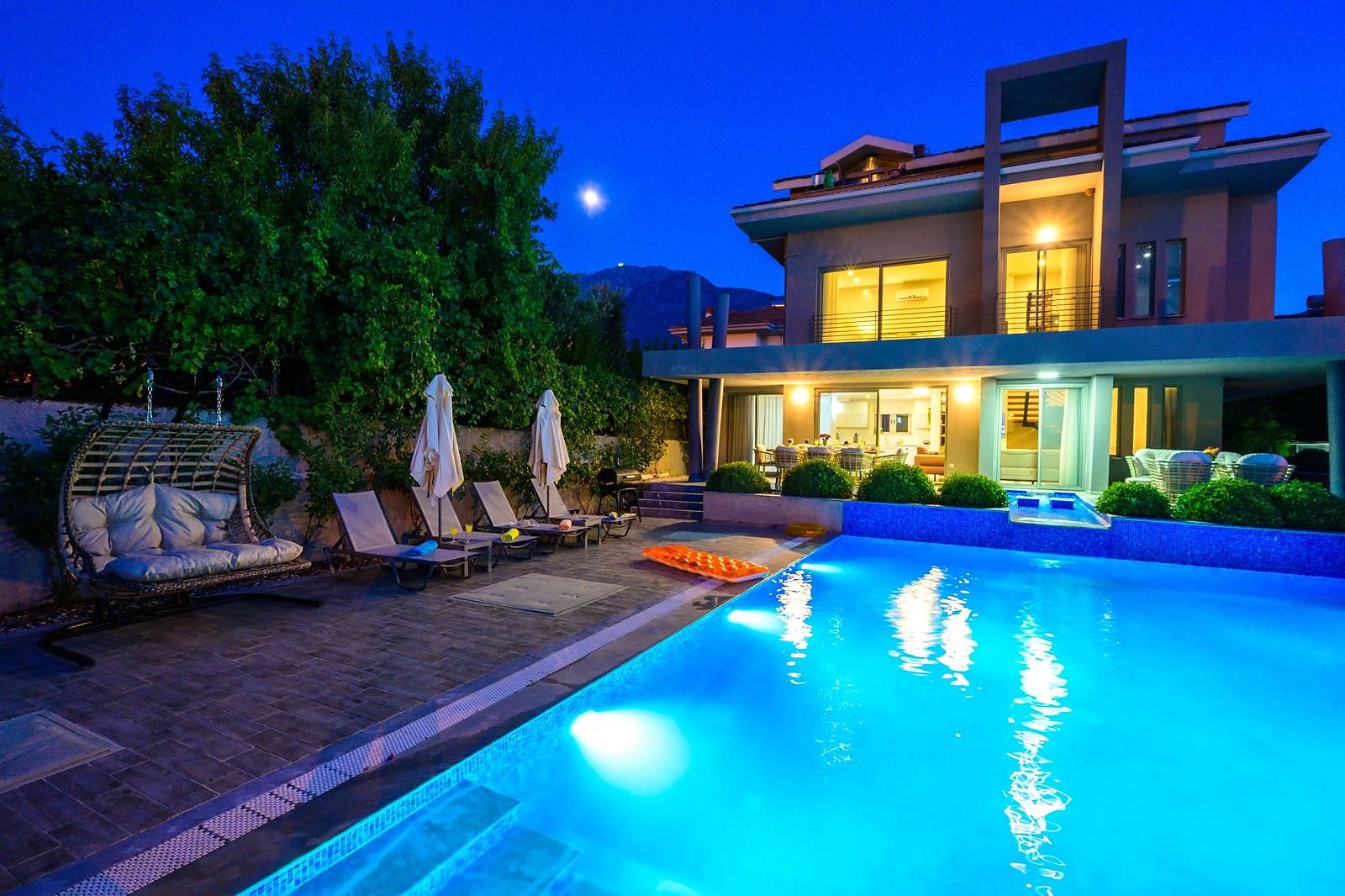 Villa