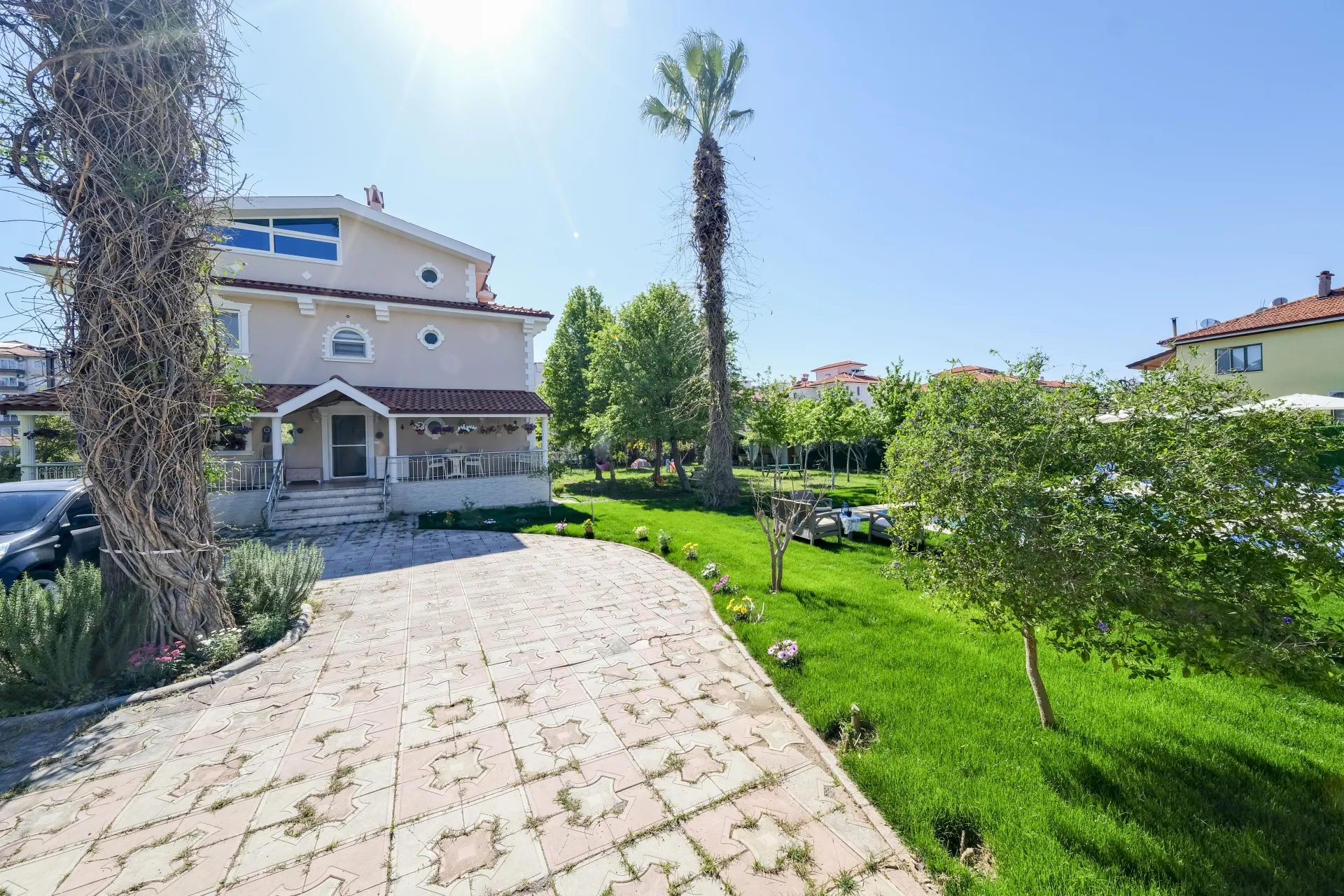 Villa