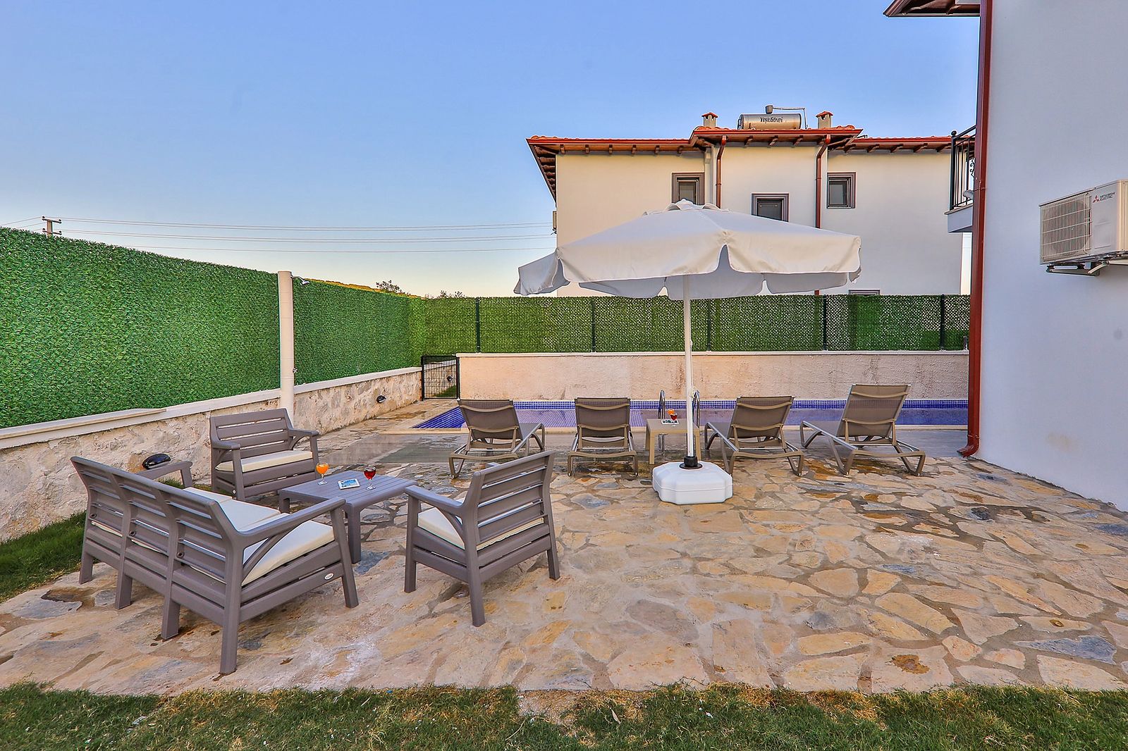 Villa