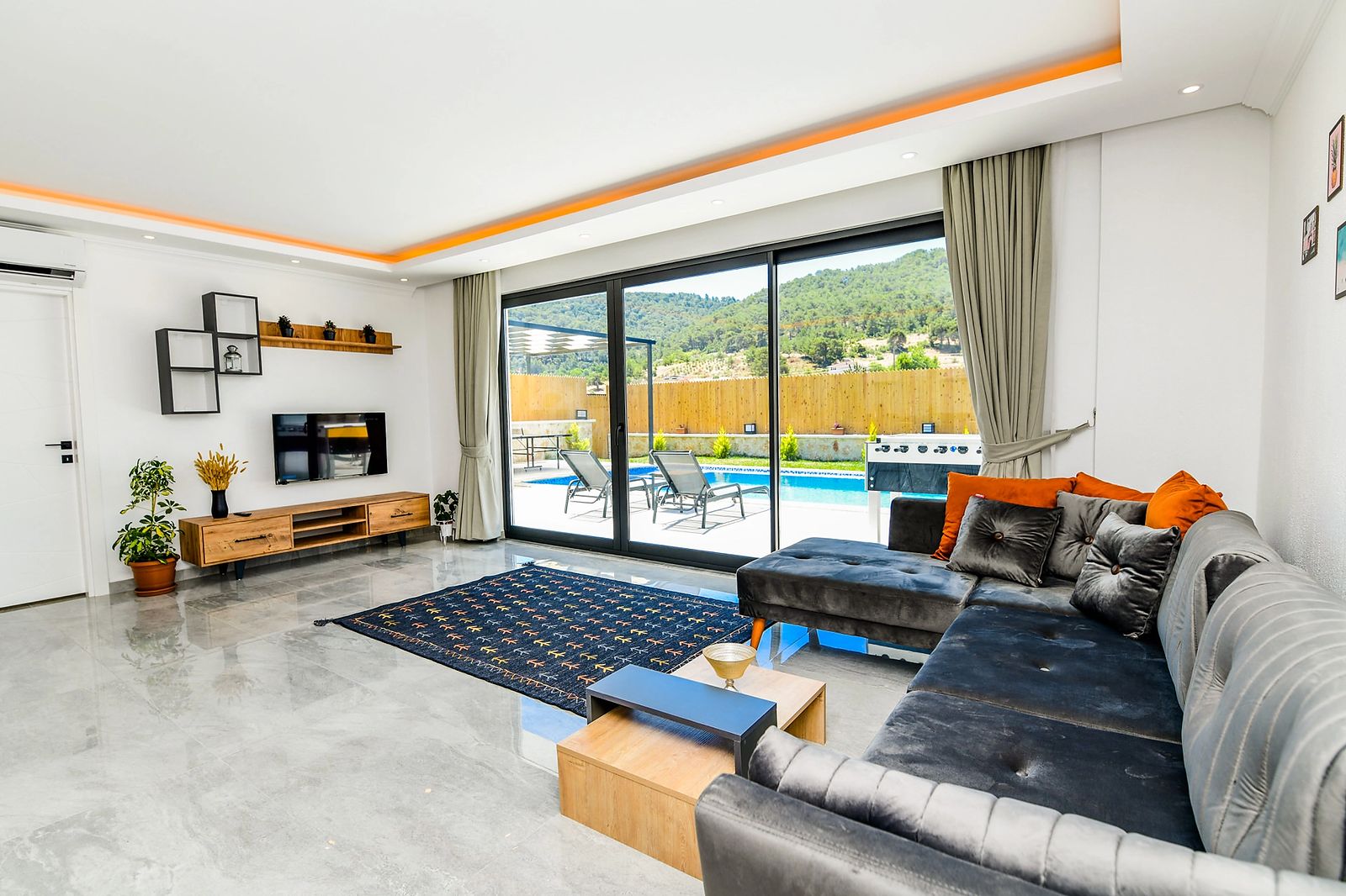 Villa