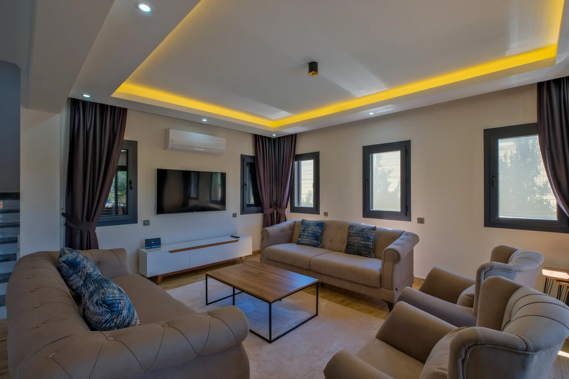 Villa