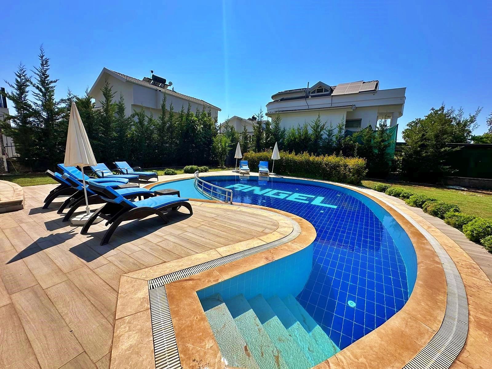 Villa