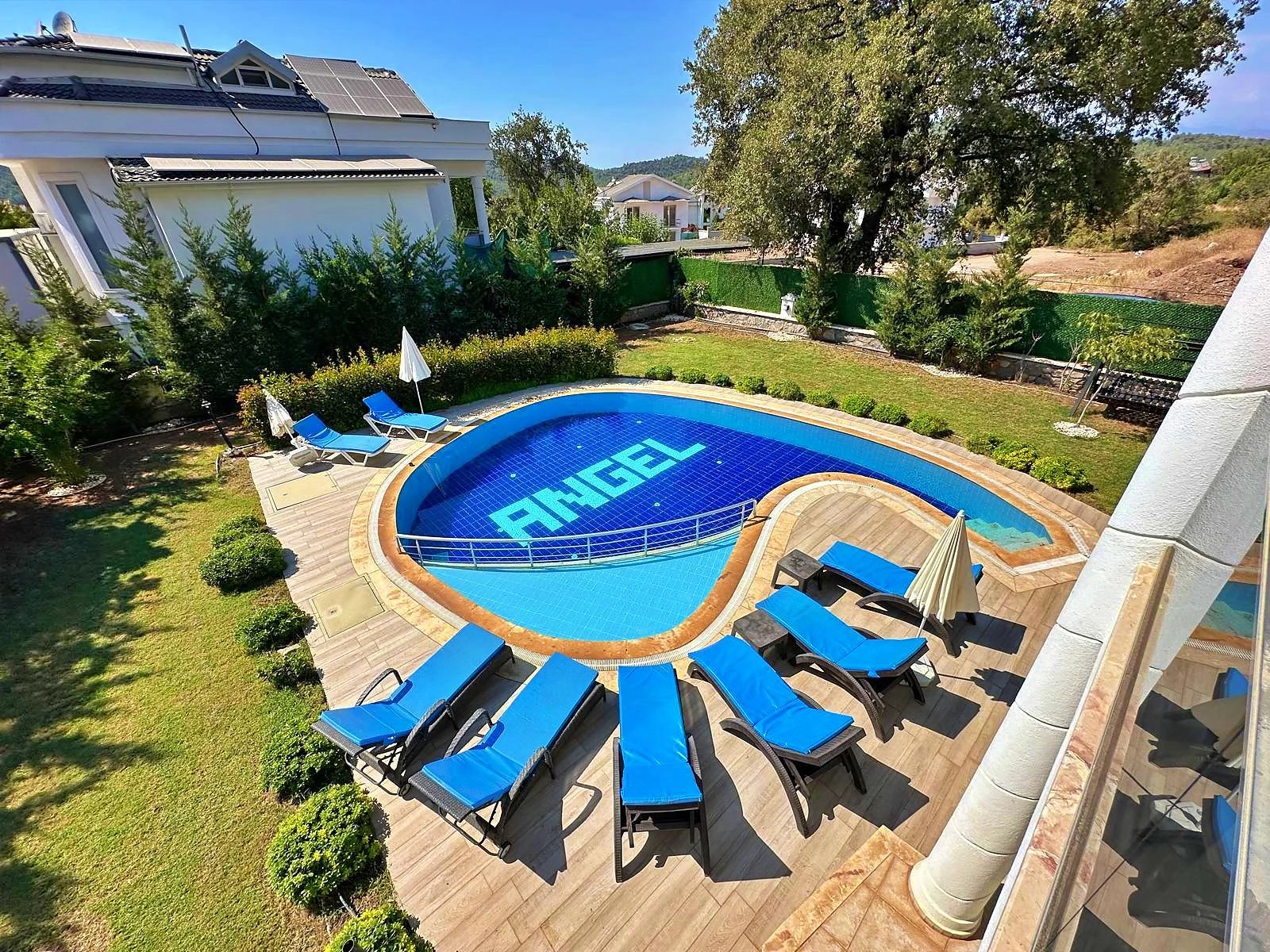 Villa