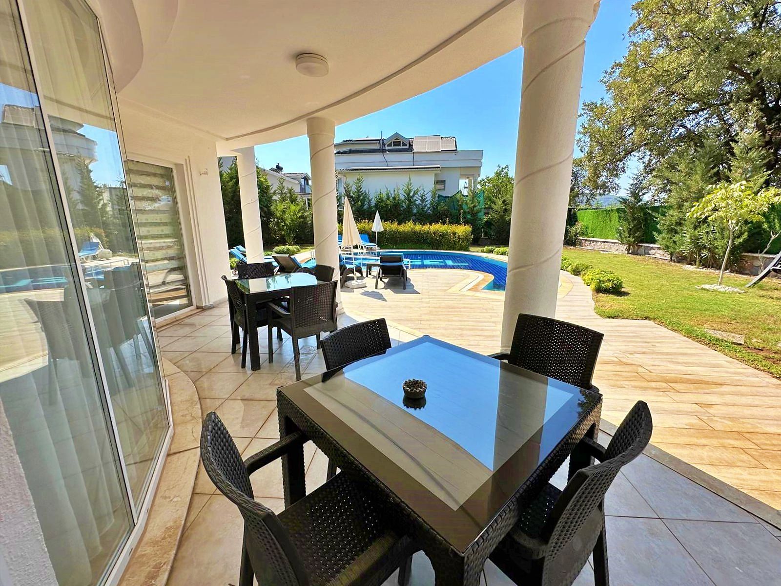 Villa