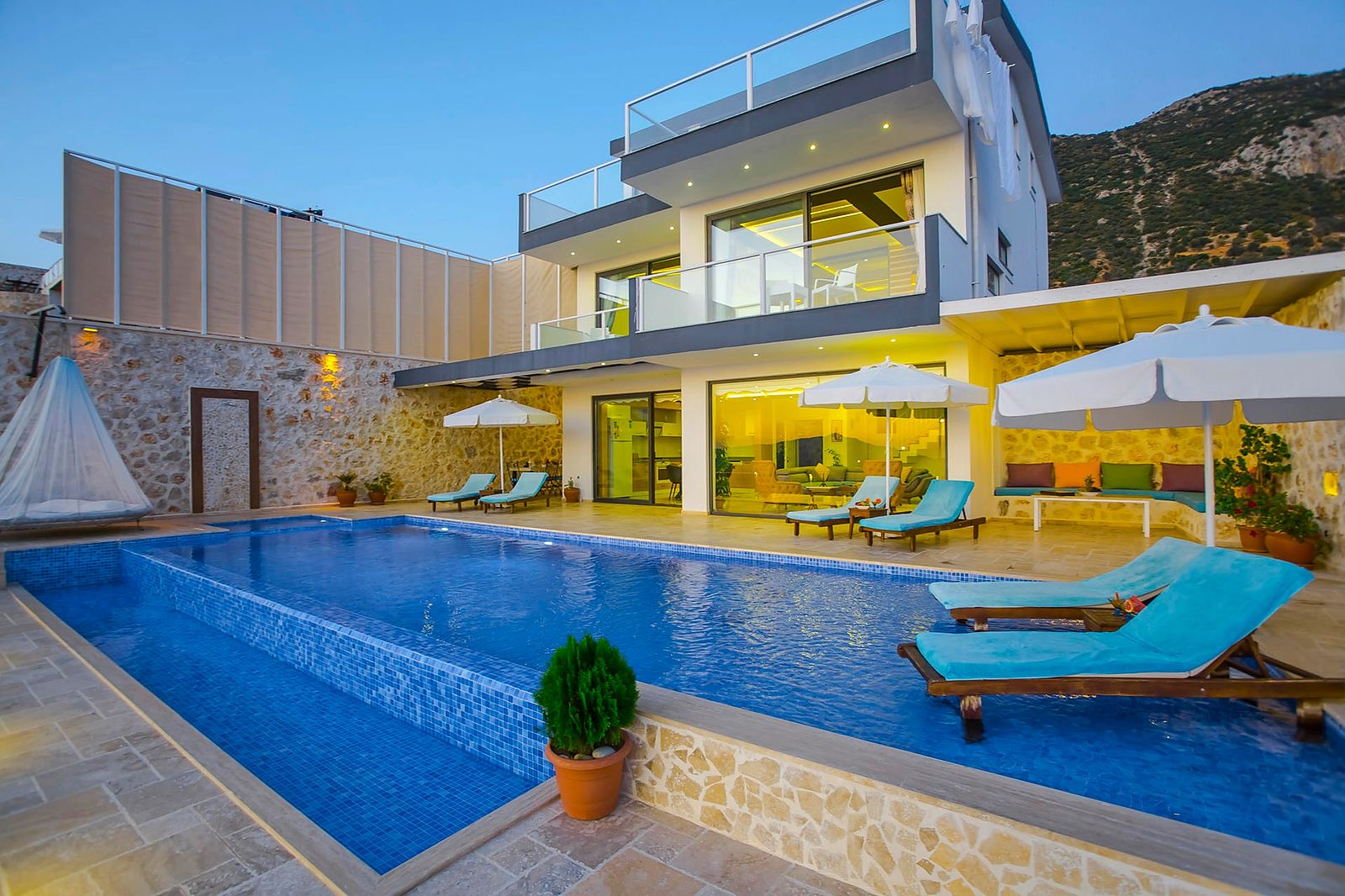 Villa