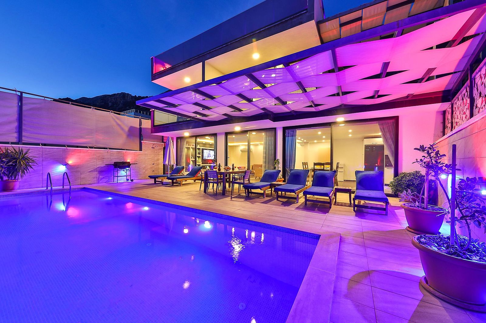 Villa